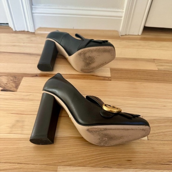 Gucci Black and Gold Women's Shoes - Picture 3 of 6